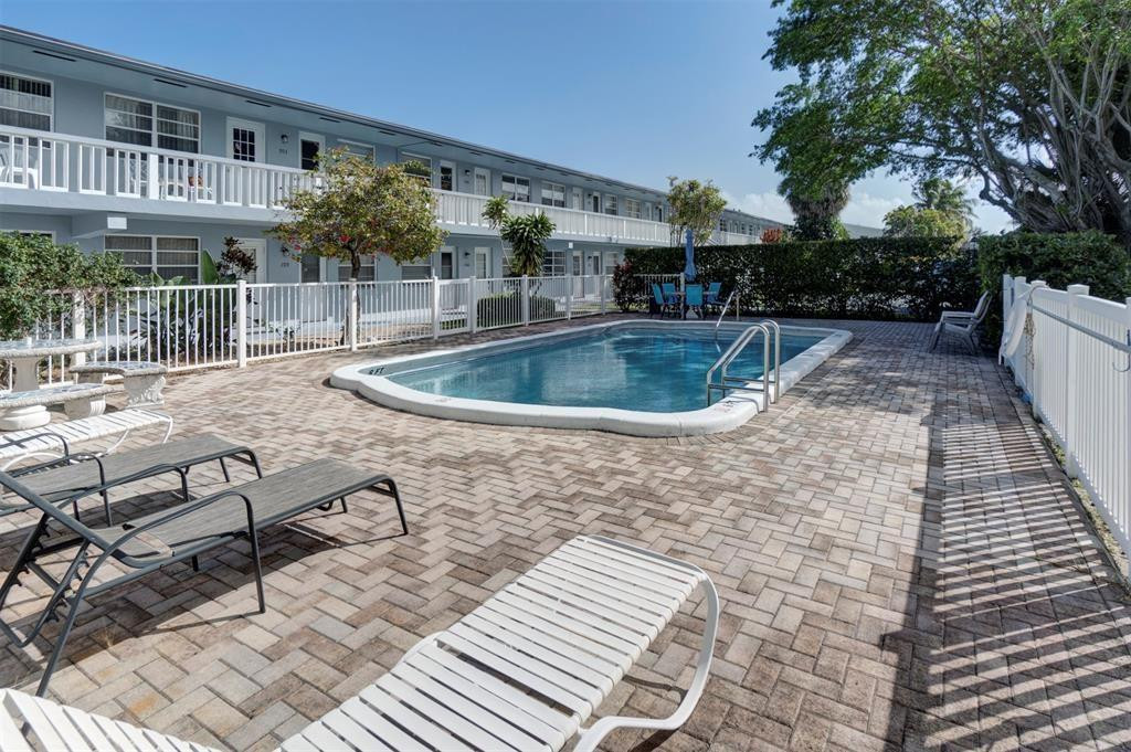 751 Pine Drive 101