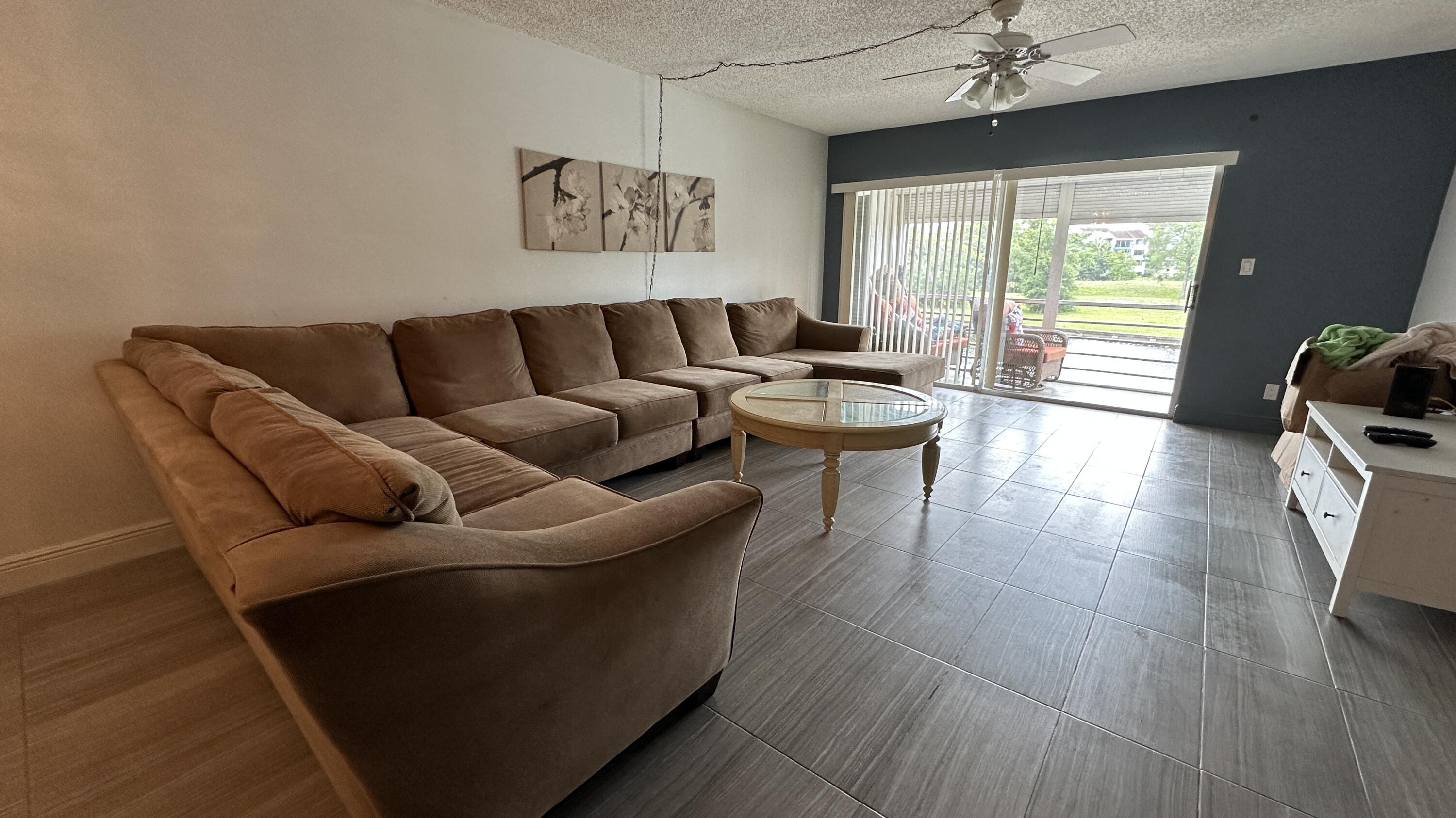 3601 Inverrary Drive 206