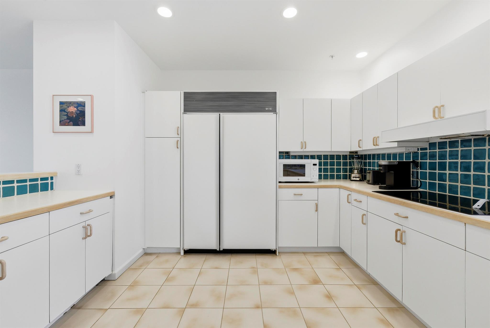 Pelican Beach Condos - Residential Lease