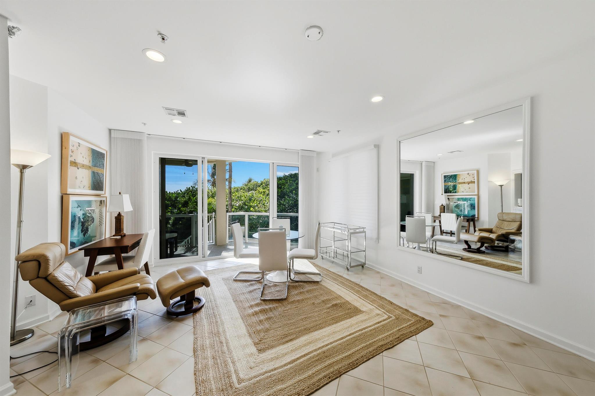 Pelican Beach Condos - Residential Lease