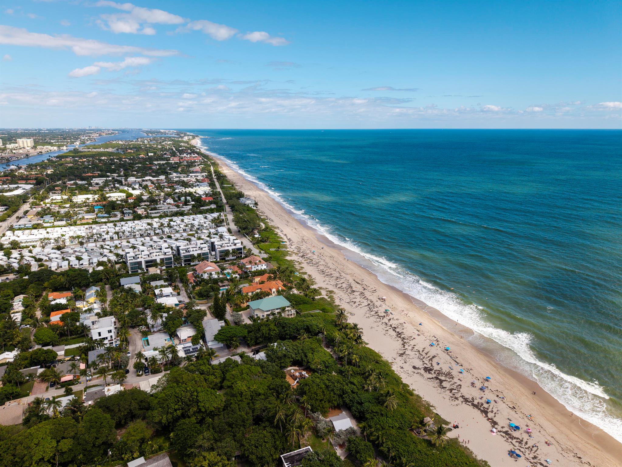 Pelican Beach Condos - Residential Lease