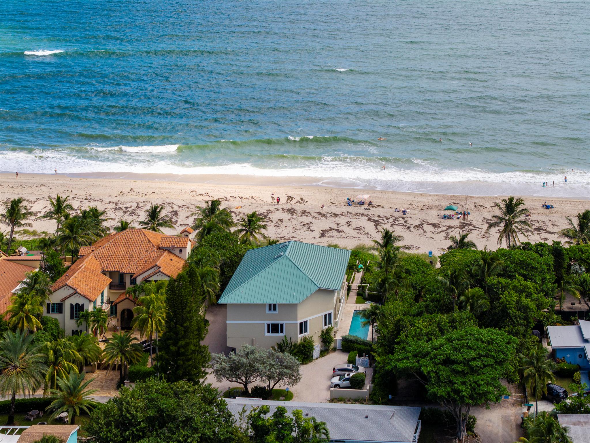 Pelican Beach Condos - Residential Lease