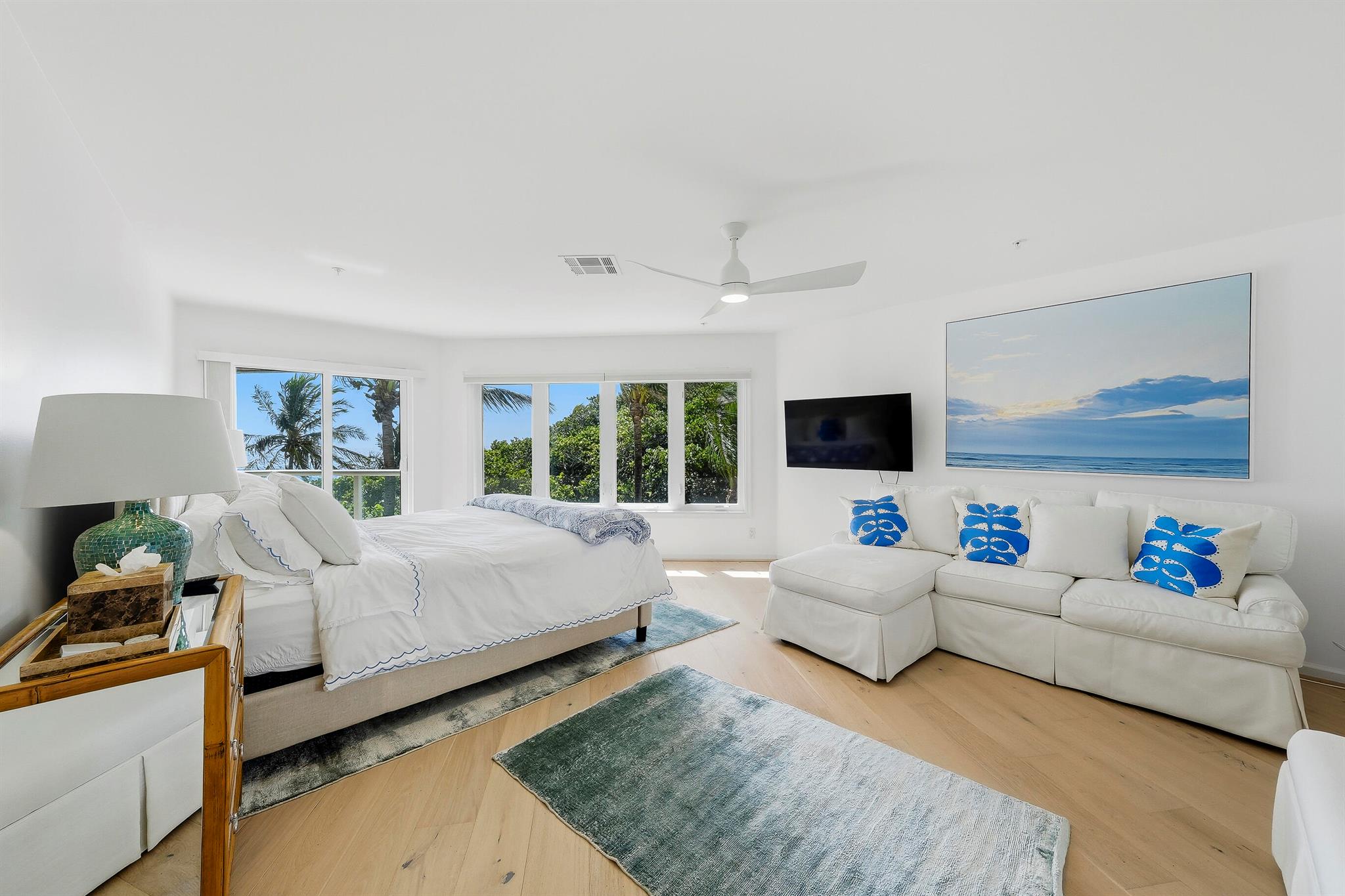 Pelican Beach Condos - Residential Lease