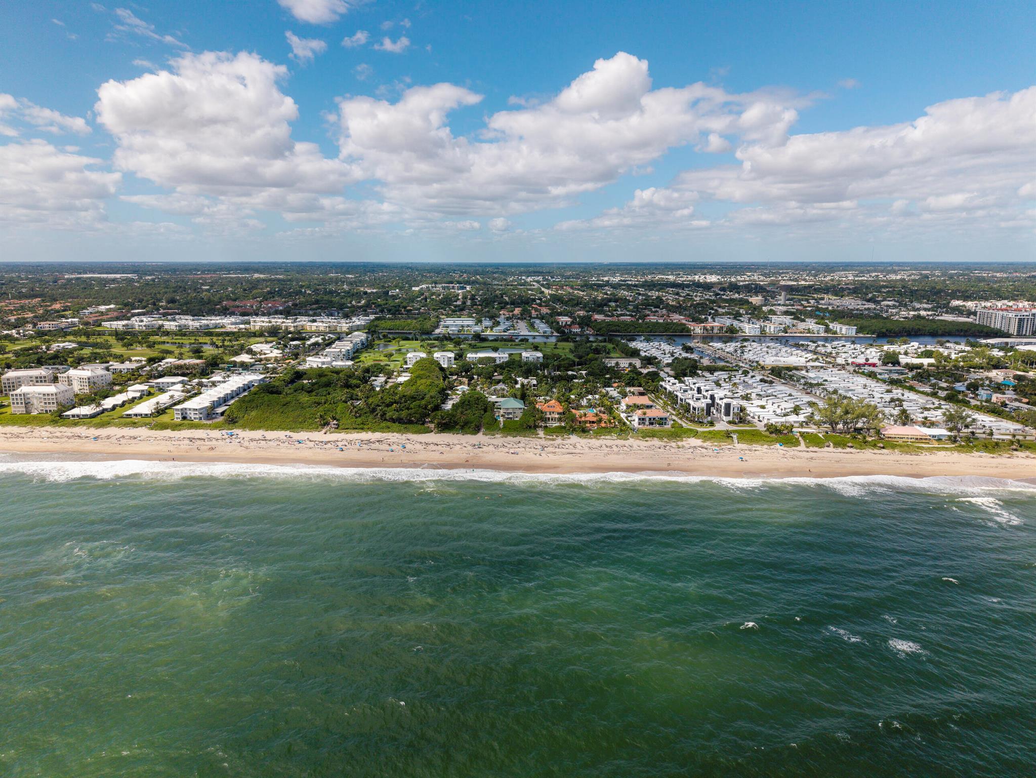 Pelican Beach Condos - Residential Lease