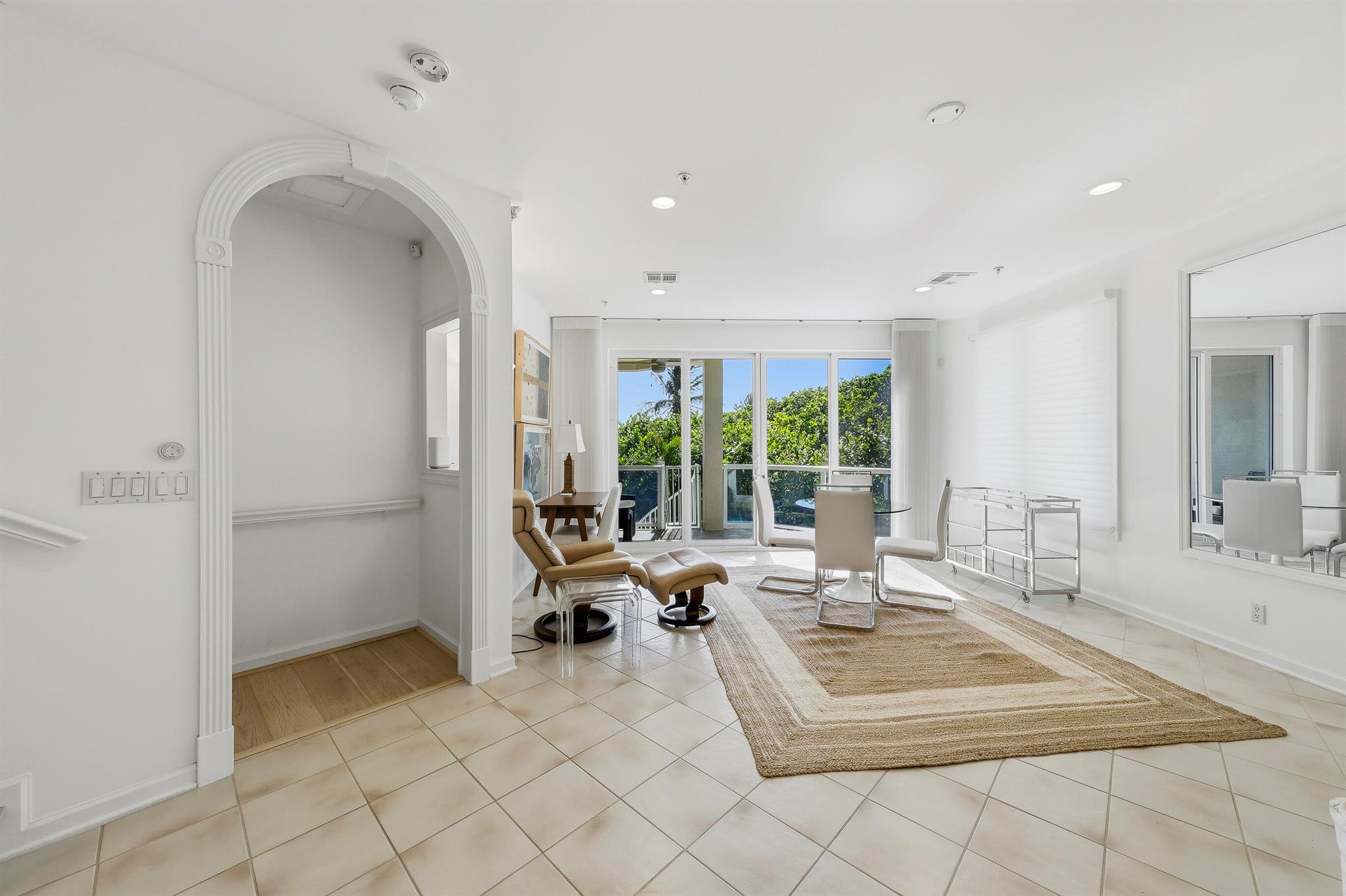 Pelican Beach Condos - Residential Lease