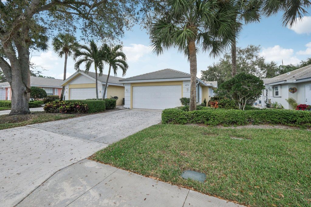 Photo of 4177 Royal Oak Drive, Palm Beach Gardens, FL 33410 (MLS # R11121940)