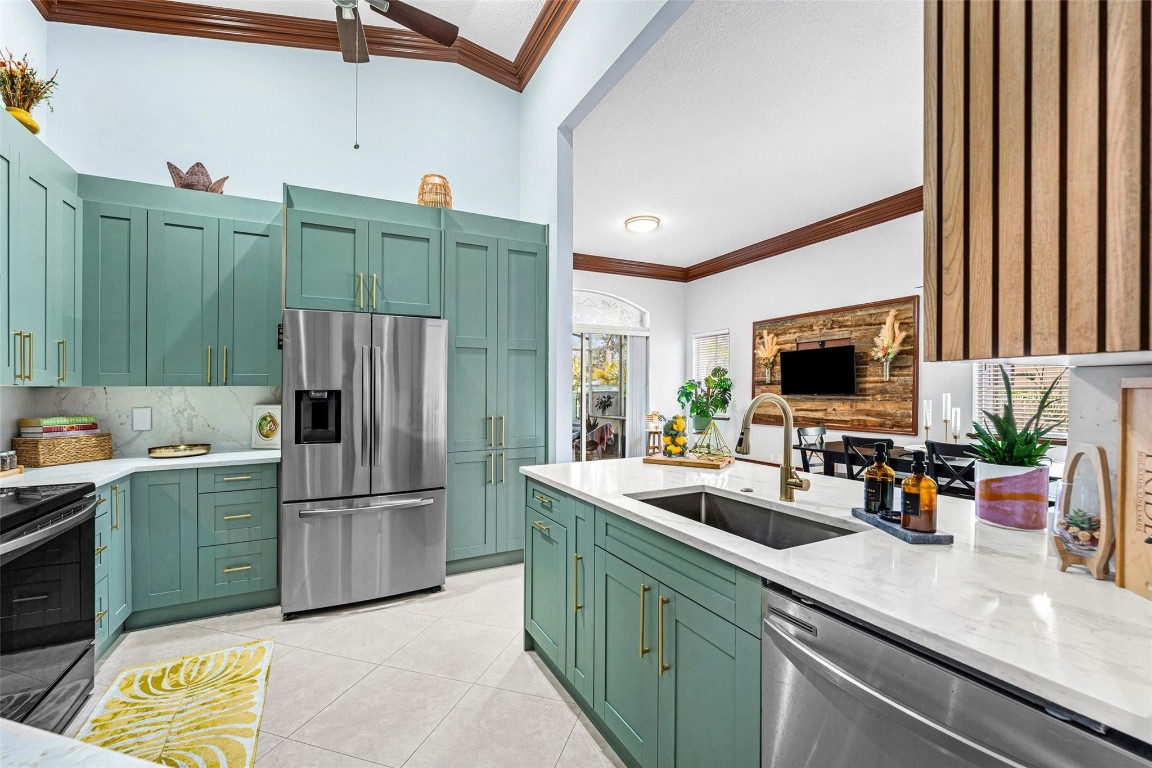 Regency Lakes At Coconut - Residential