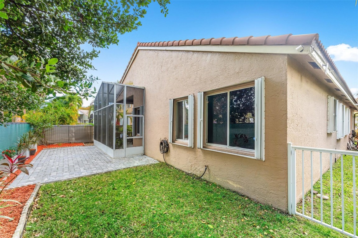 Regency Lakes At Coconut - Residential