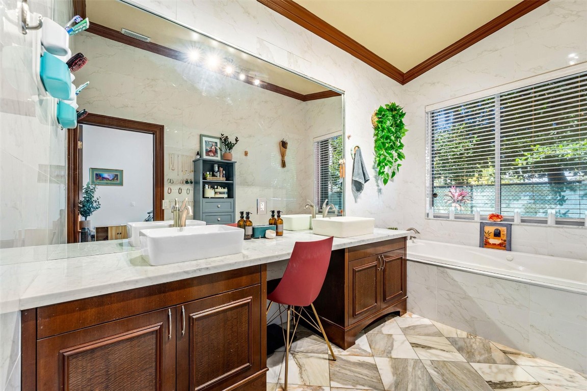 Regency Lakes At Coconut - Residential