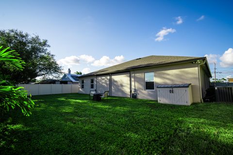 A home in Port St Lucie