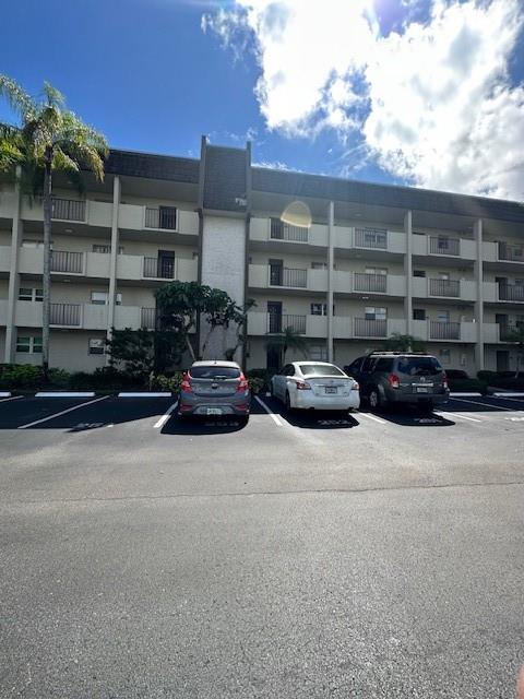 6080 NW 44th St 205