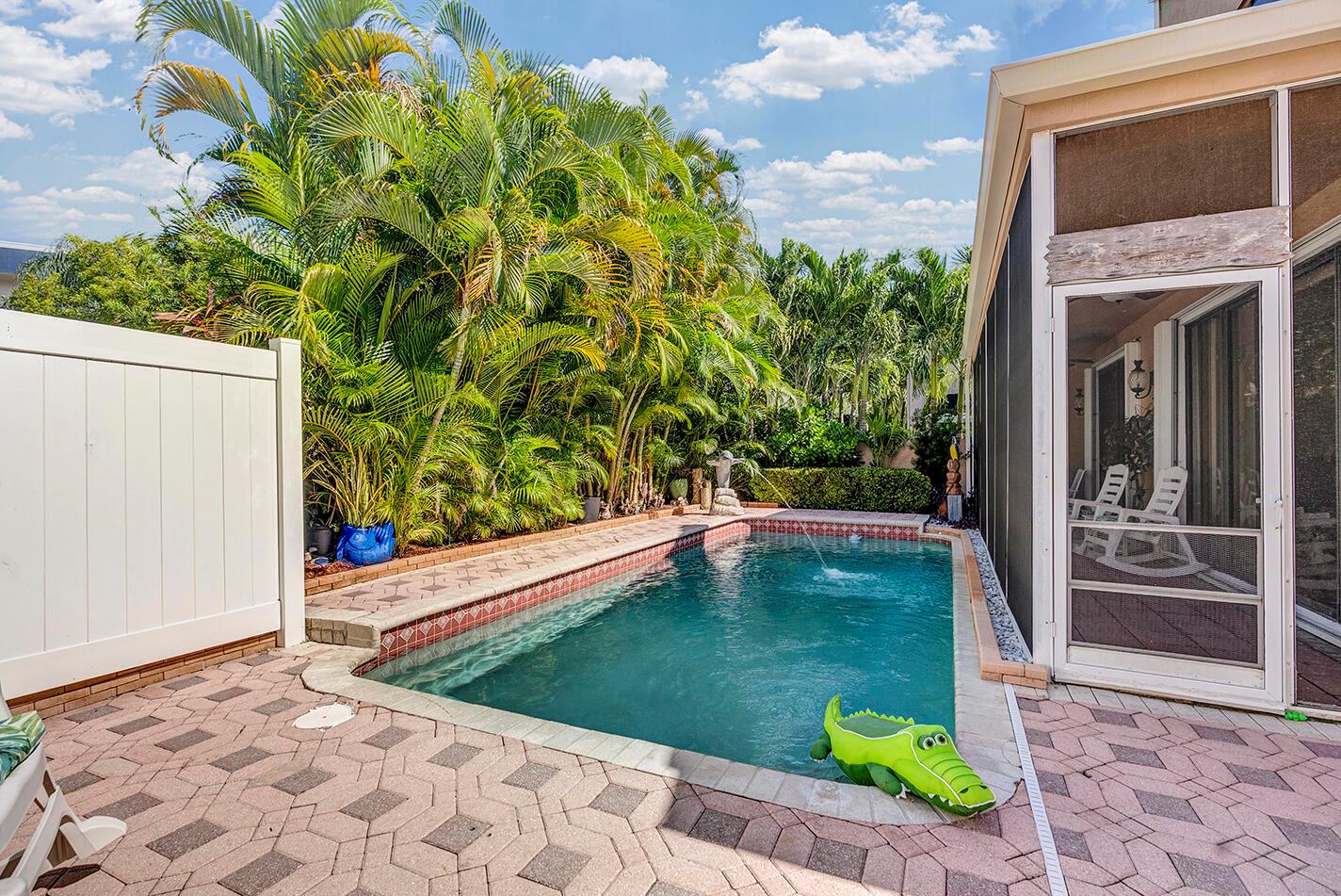 PELICAN HARBOR PH 4 - Residential