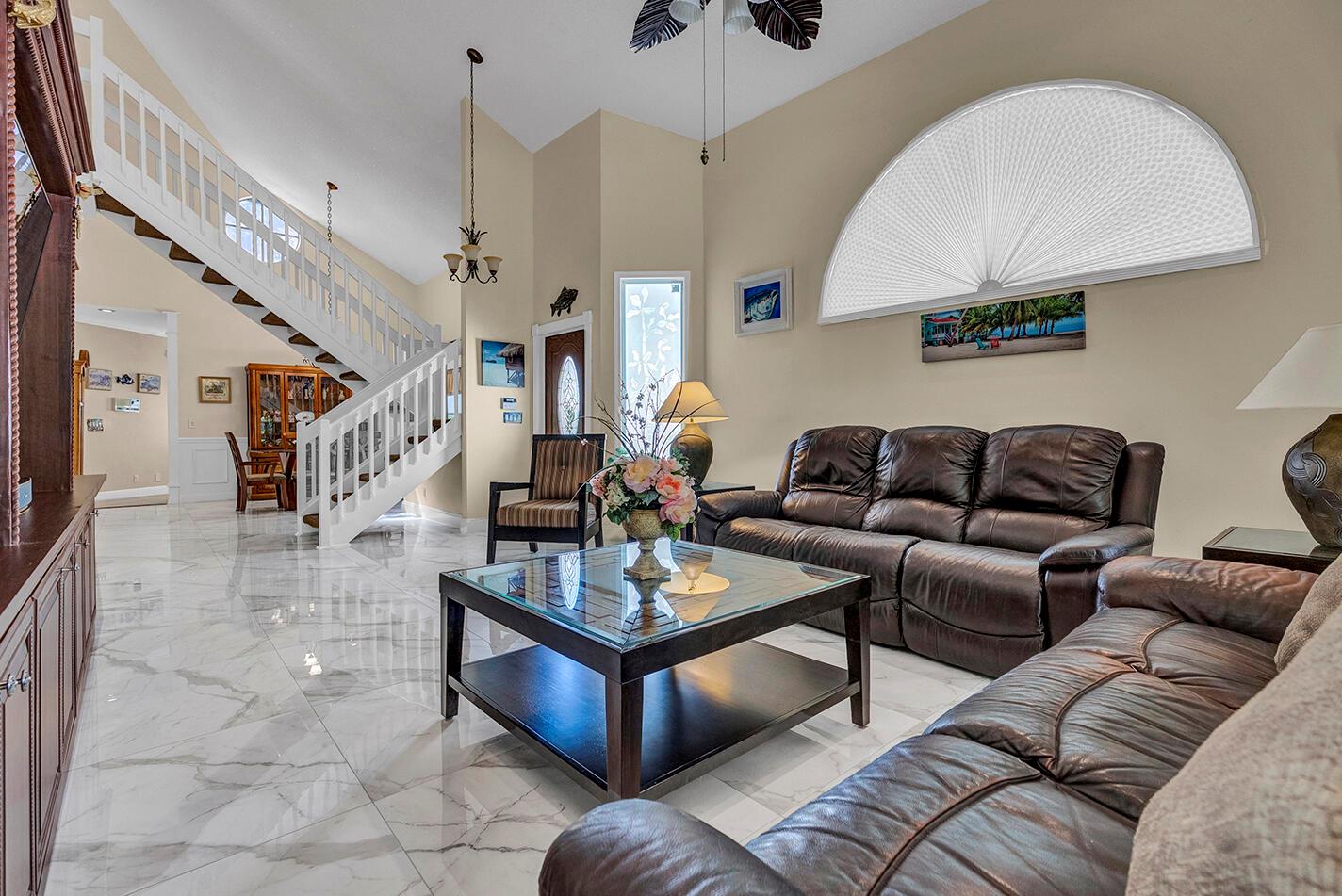 341 Pelican Way
