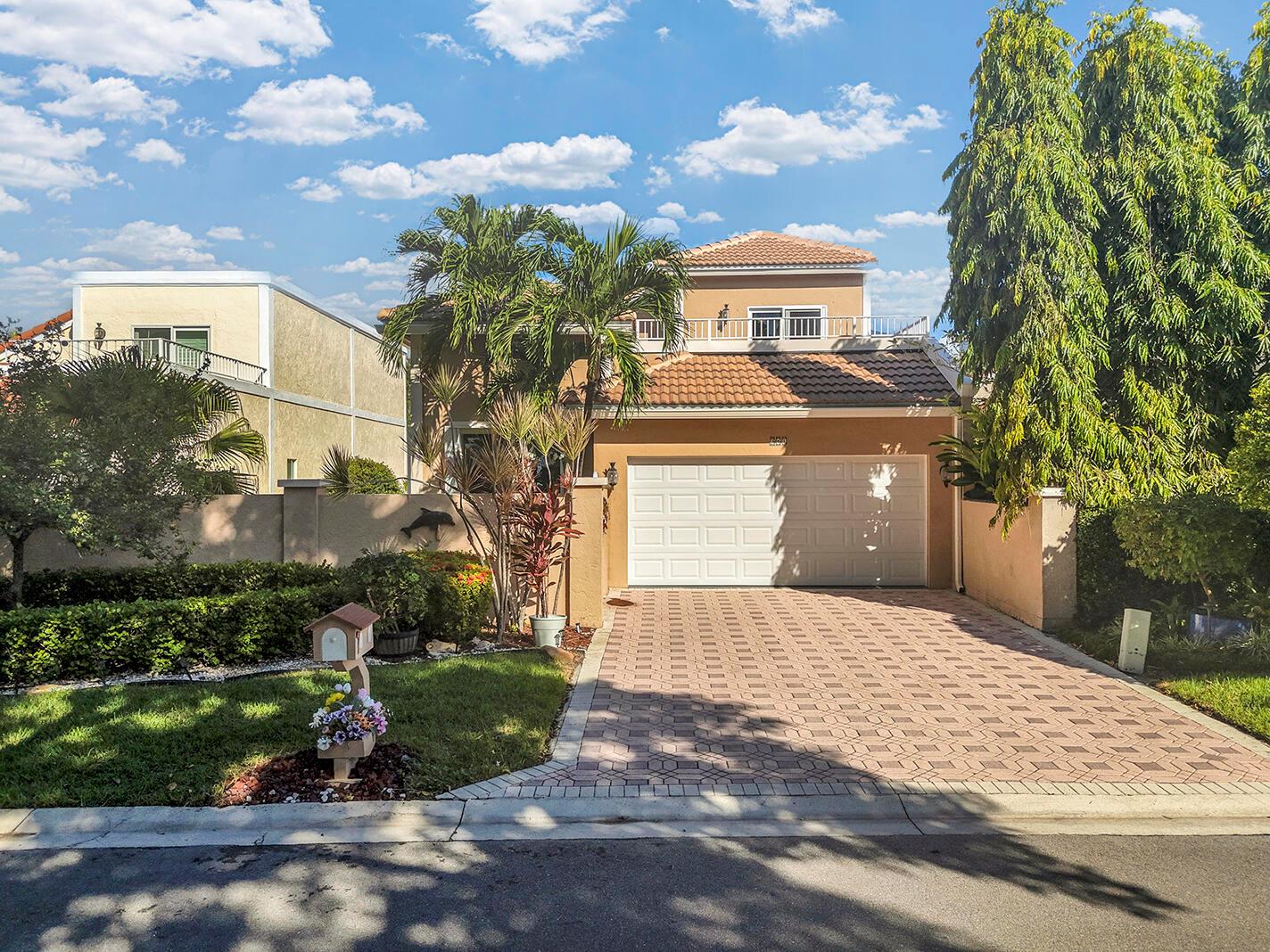 PELICAN HARBOR PH 4 - Residential