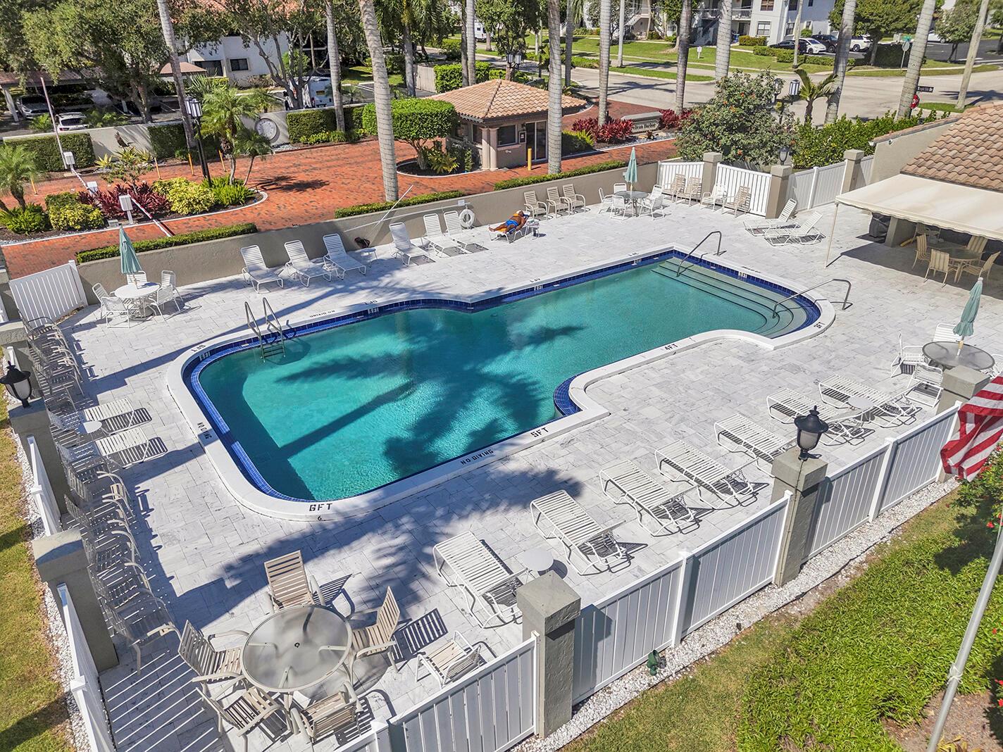 PELICAN HARBOR PH 4 - Residential