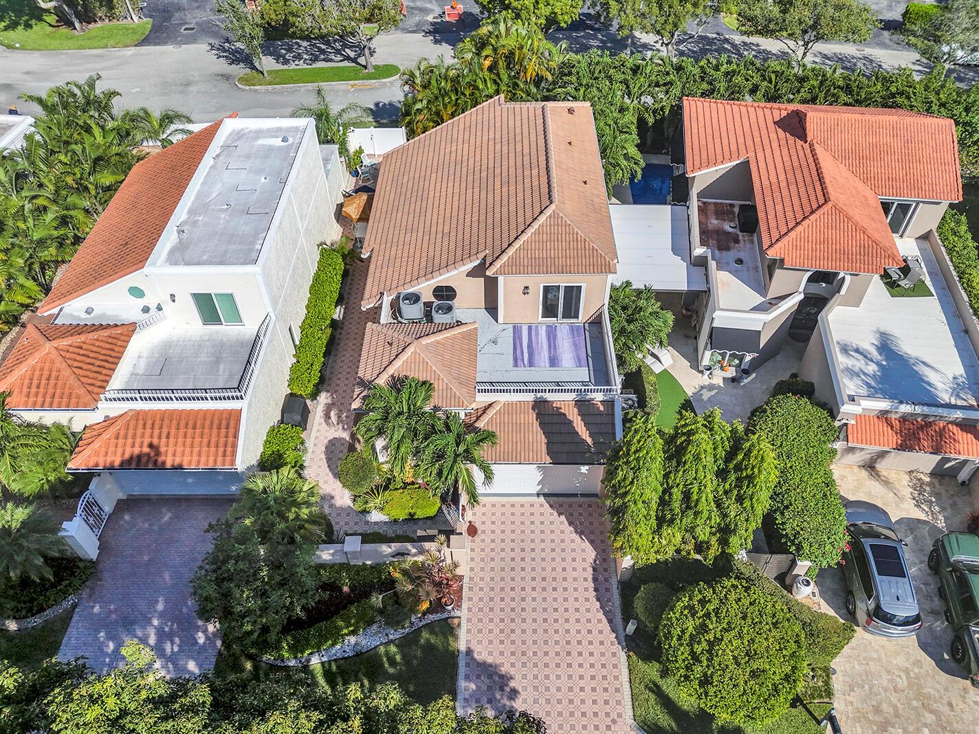 PELICAN HARBOR PH 4 - Residential