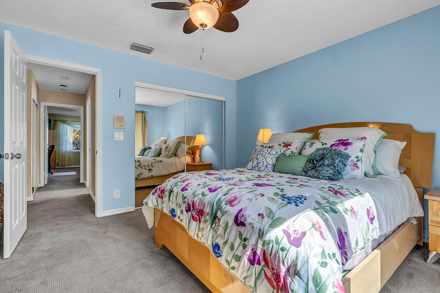 PELICAN HARBOR PH 4 - Residential