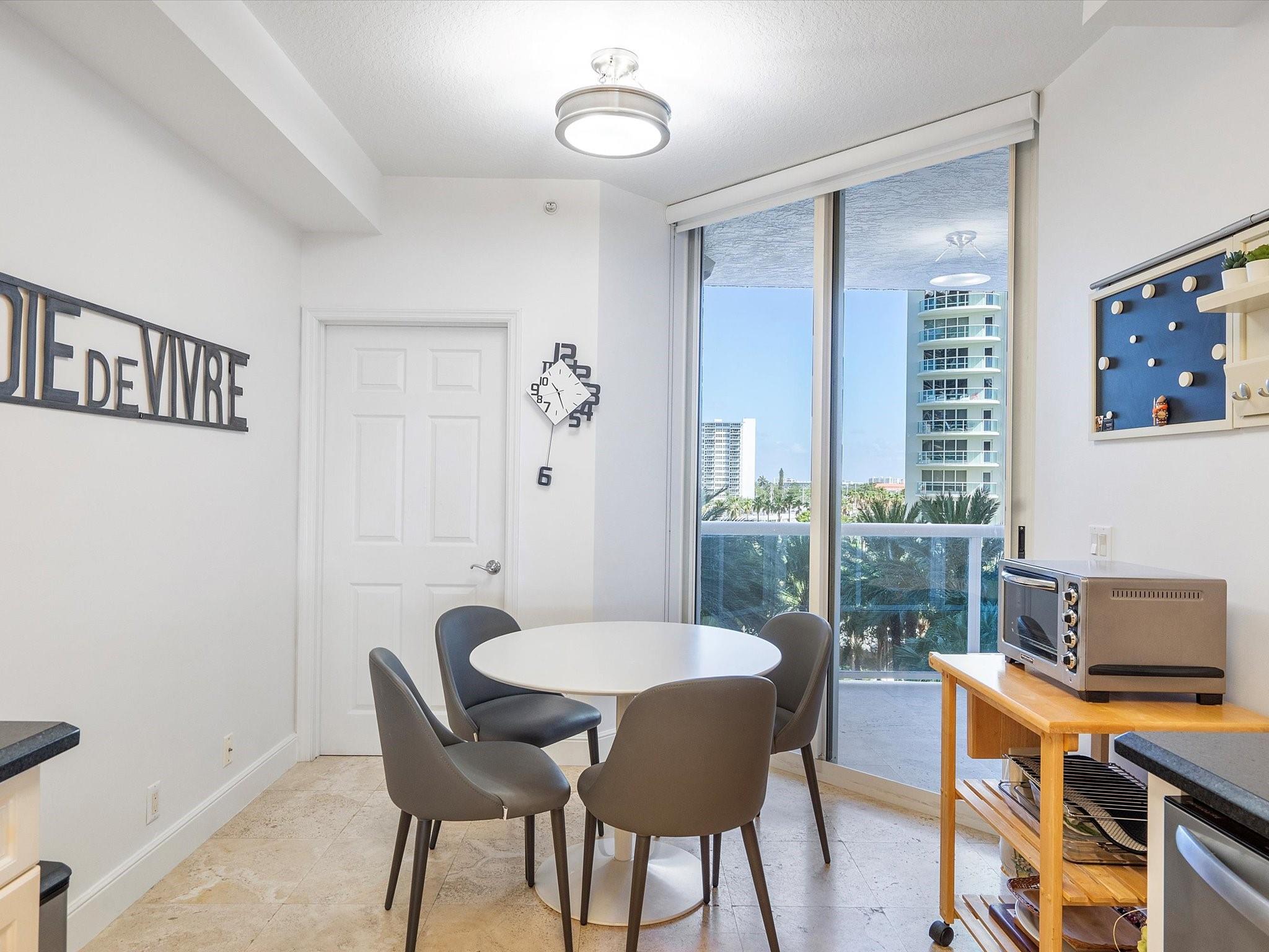 L'HERMITAGE II CONDO - Residential Lease