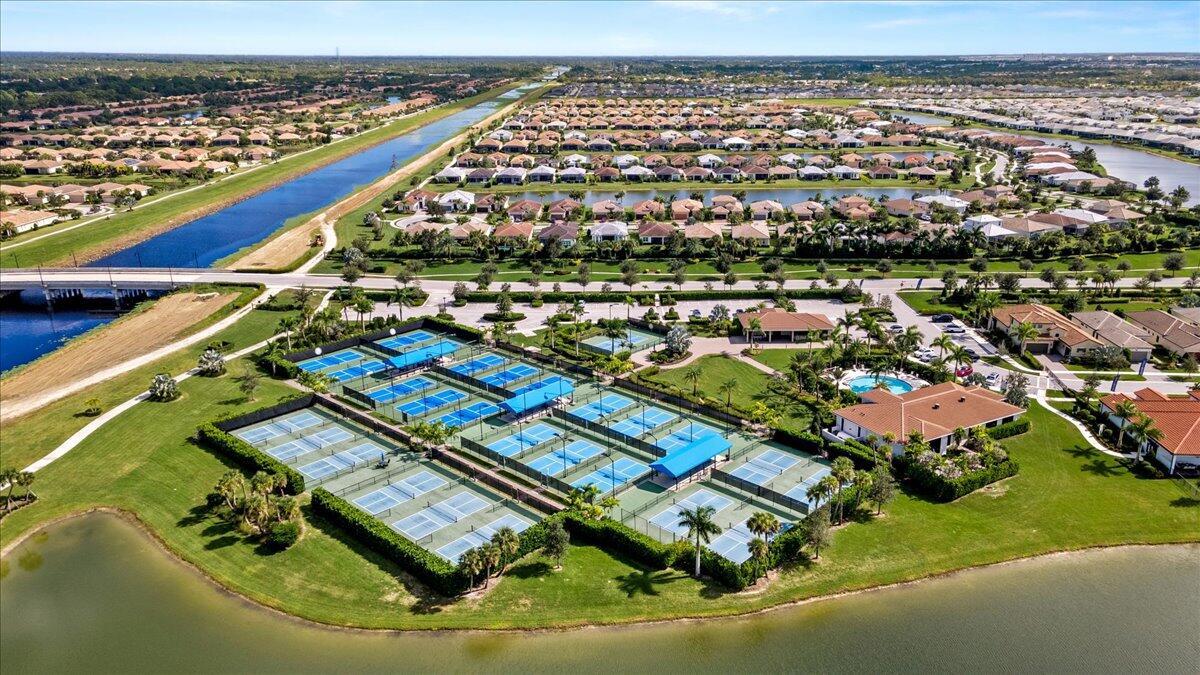 Verano PUD NO 1 - Residential