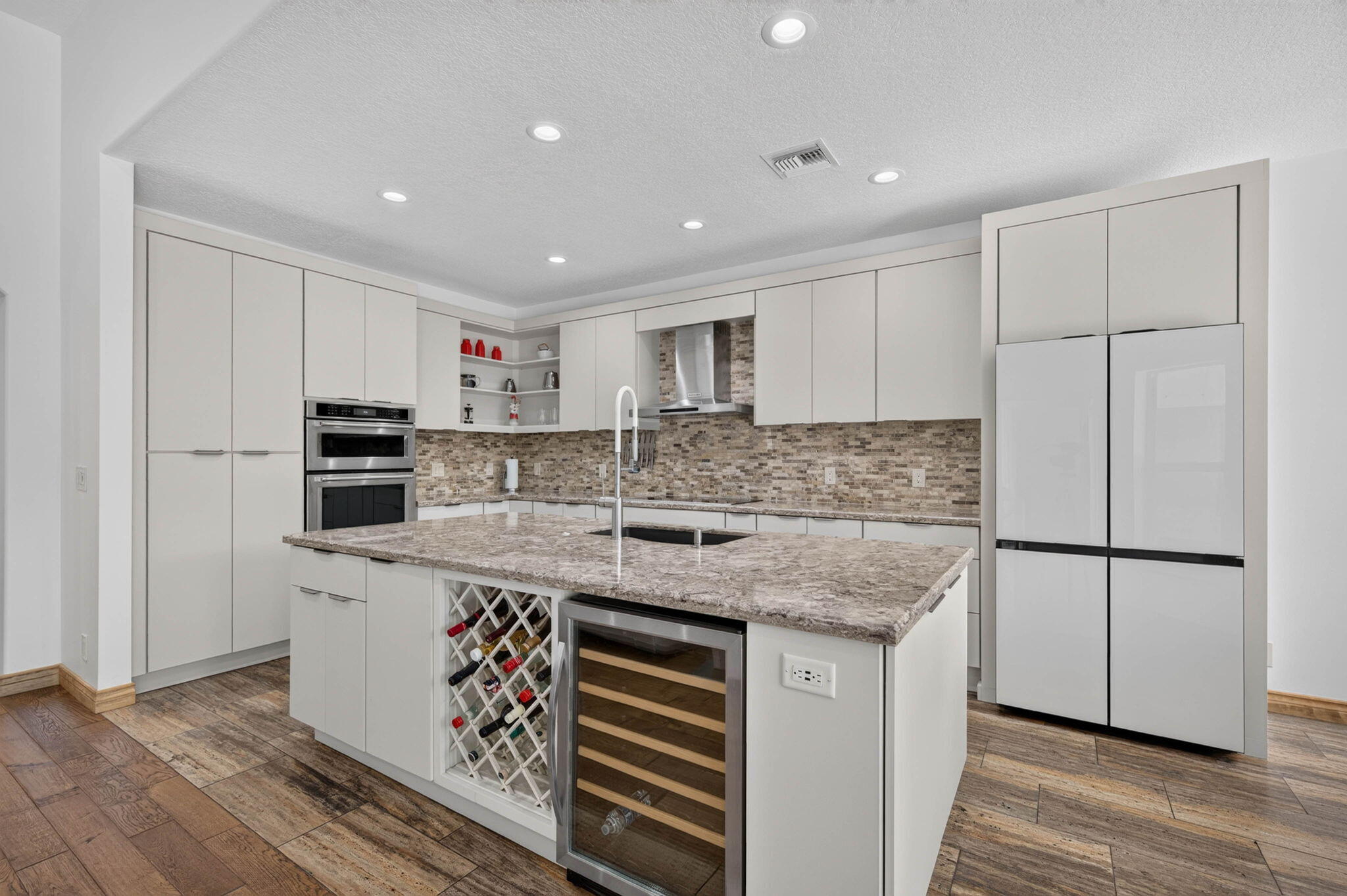 11026 NW 62ND Court
