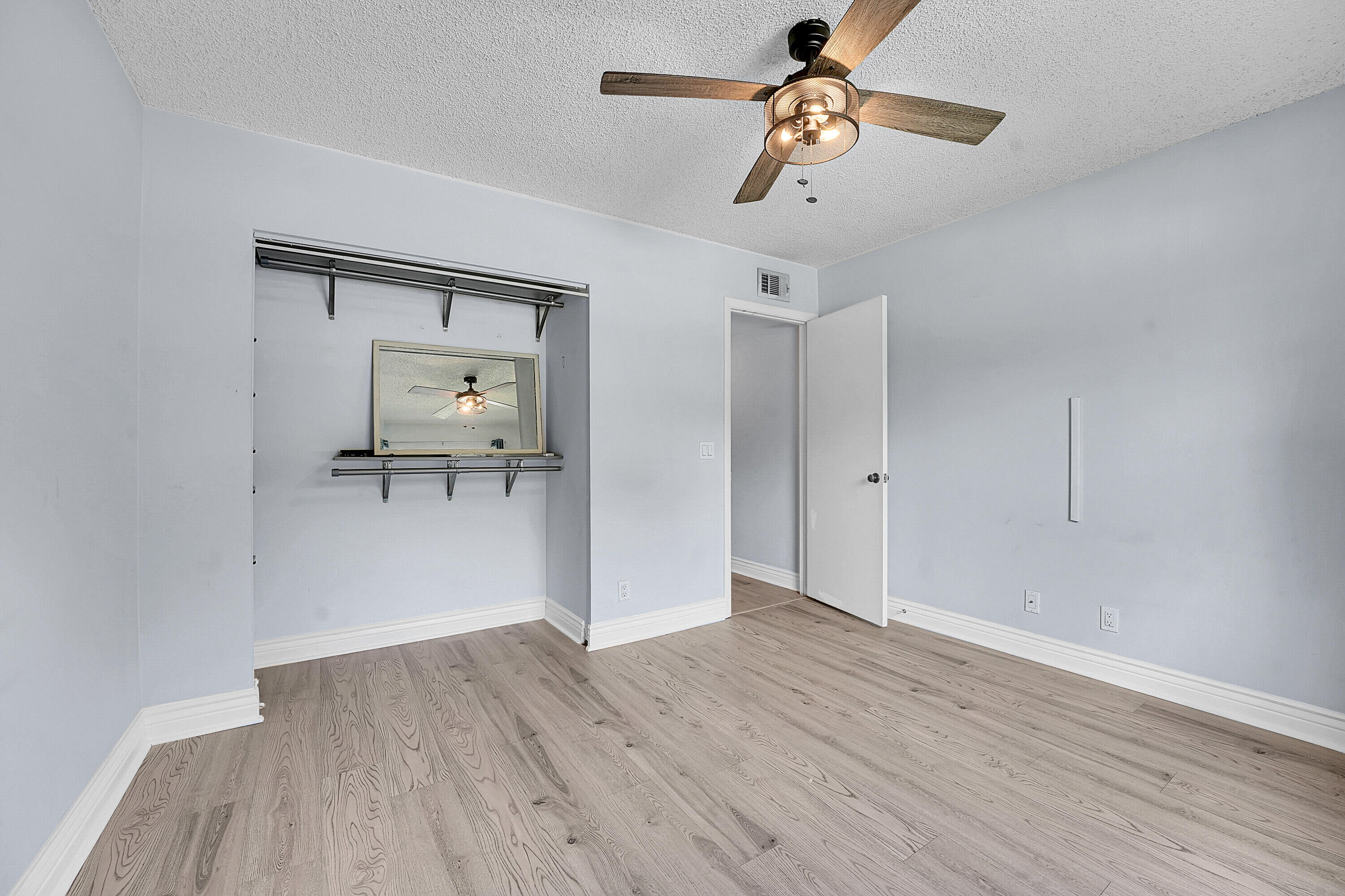 SABAL RIDGE CONDO - Residential