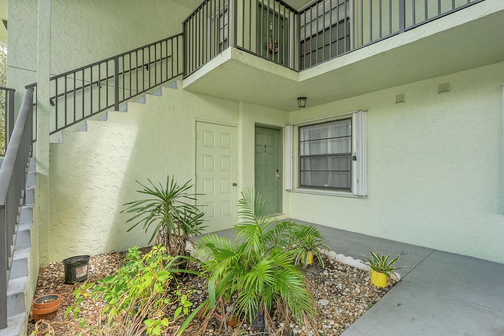 Photo of 2301 Sabal Ridge Court #A, Palm Beach Gardens, FL 33418 (MLS # R11077978)