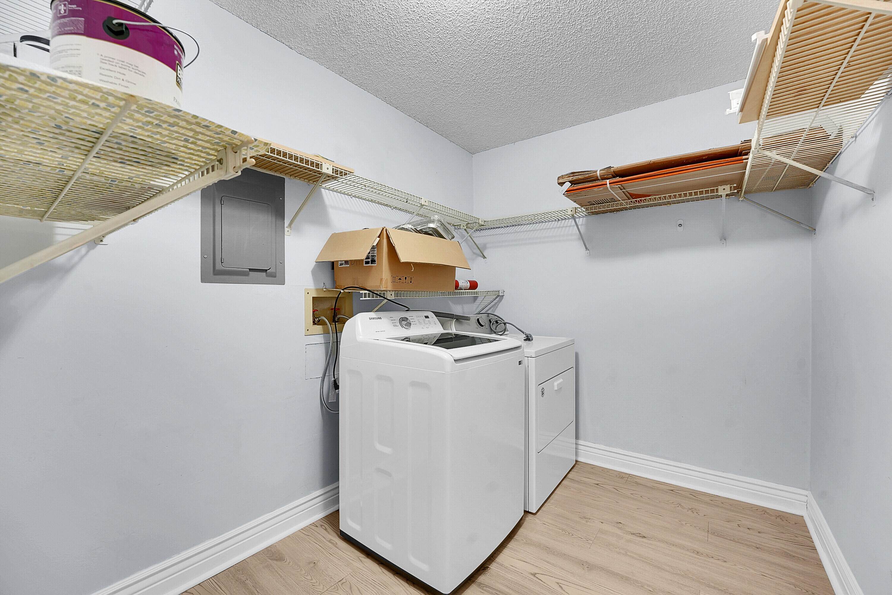 SABAL RIDGE CONDO - Residential