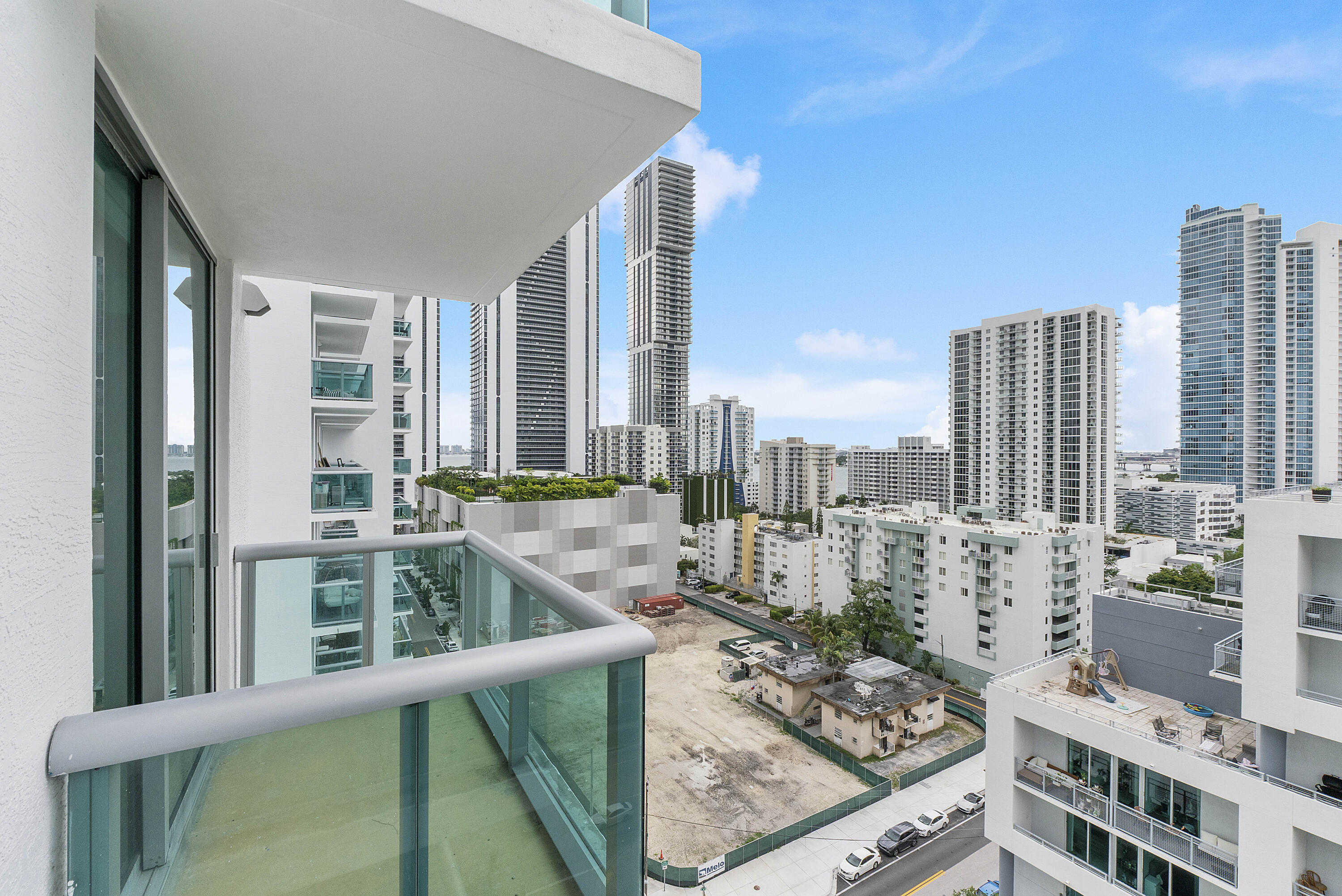 333 NE 24th Street 1401