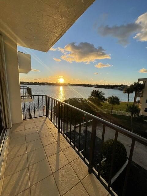301 Croton Avenue 404 Lantana FL 33462