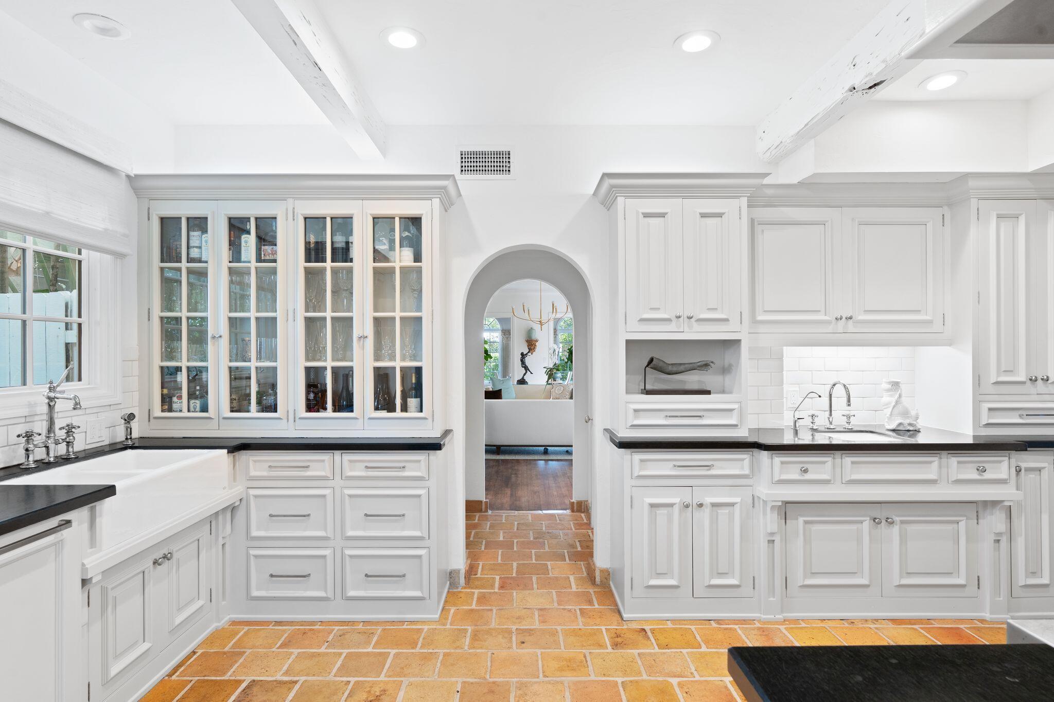 ROYAL PARK - Residential