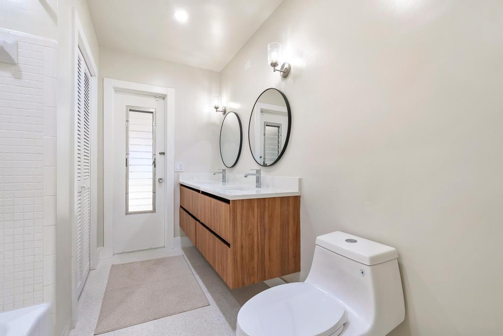 BOYNTON HEIGHTS - Residential Lease