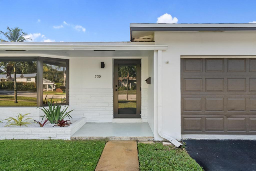 BOYNTON HEIGHTS - Residential Lease