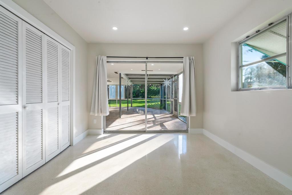 BOYNTON HEIGHTS - Residential Lease