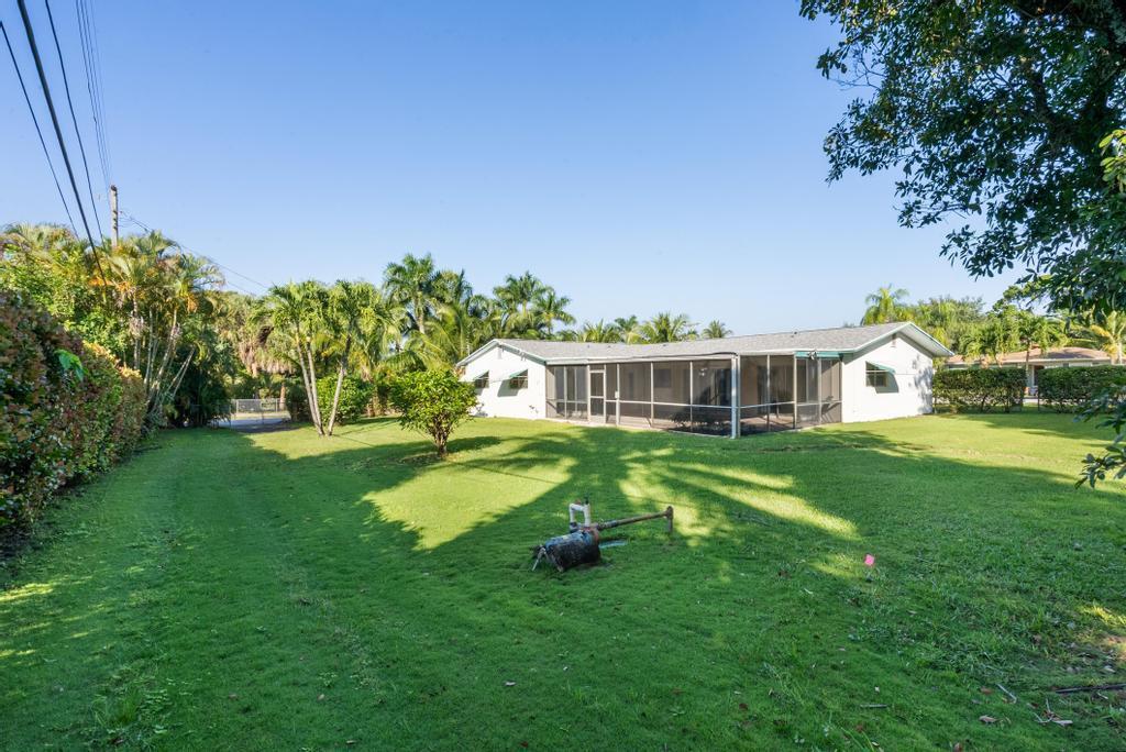 BOYNTON HEIGHTS - Residential Lease