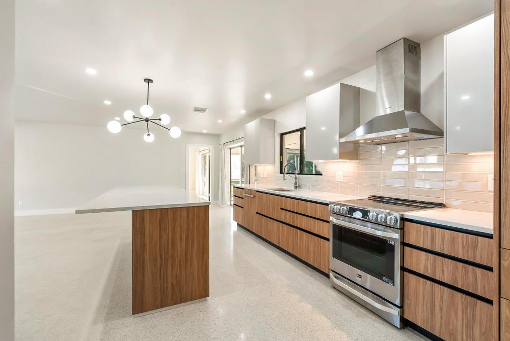 BOYNTON HEIGHTS - Residential Lease