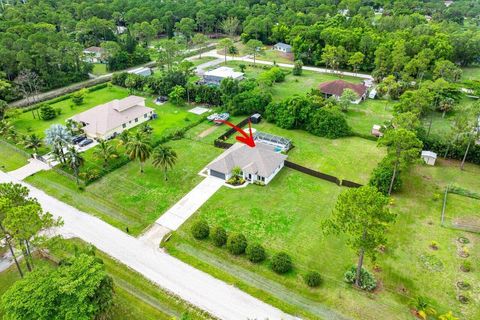 A home in Loxahatchee