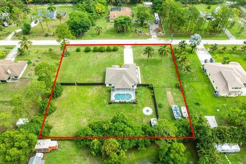 A home in Loxahatchee