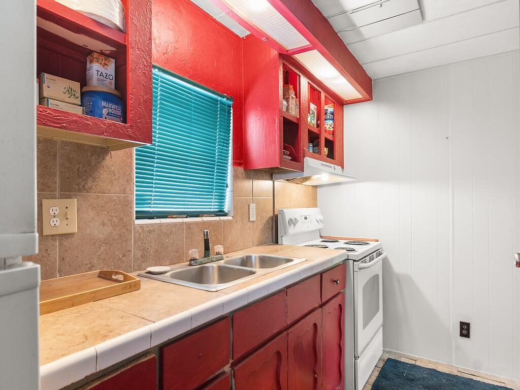 Spanish Lakes One - Residential