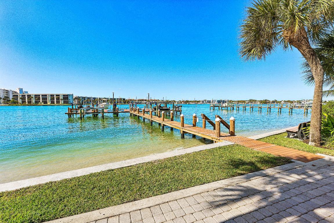 CLARIDGE JUPITER ISLAND CONDO - Residential