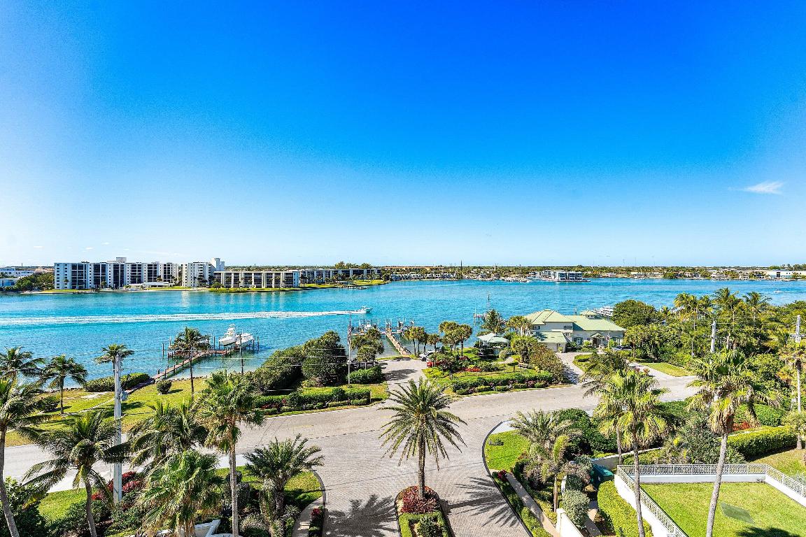 CLARIDGE JUPITER ISLAND CONDO - Residential