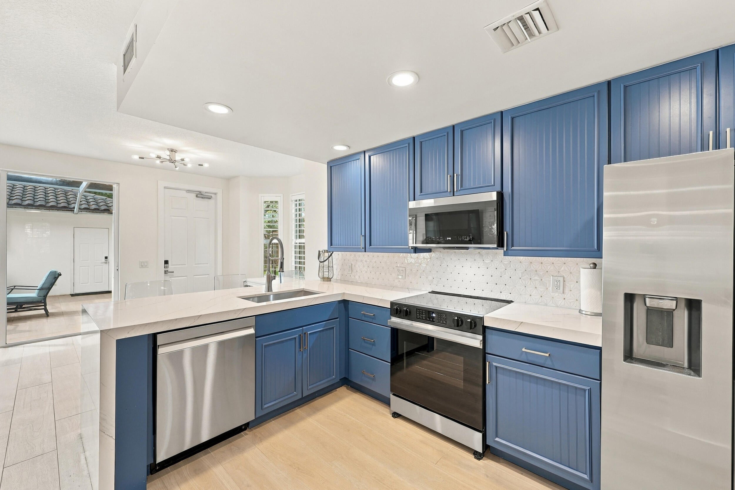 4102 Community Drive