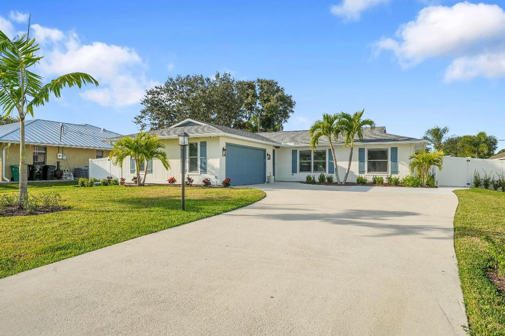Photo of 273 SW Nativity Ter, Port Saint Lucie, FL 34984 (MLS # R11147560)