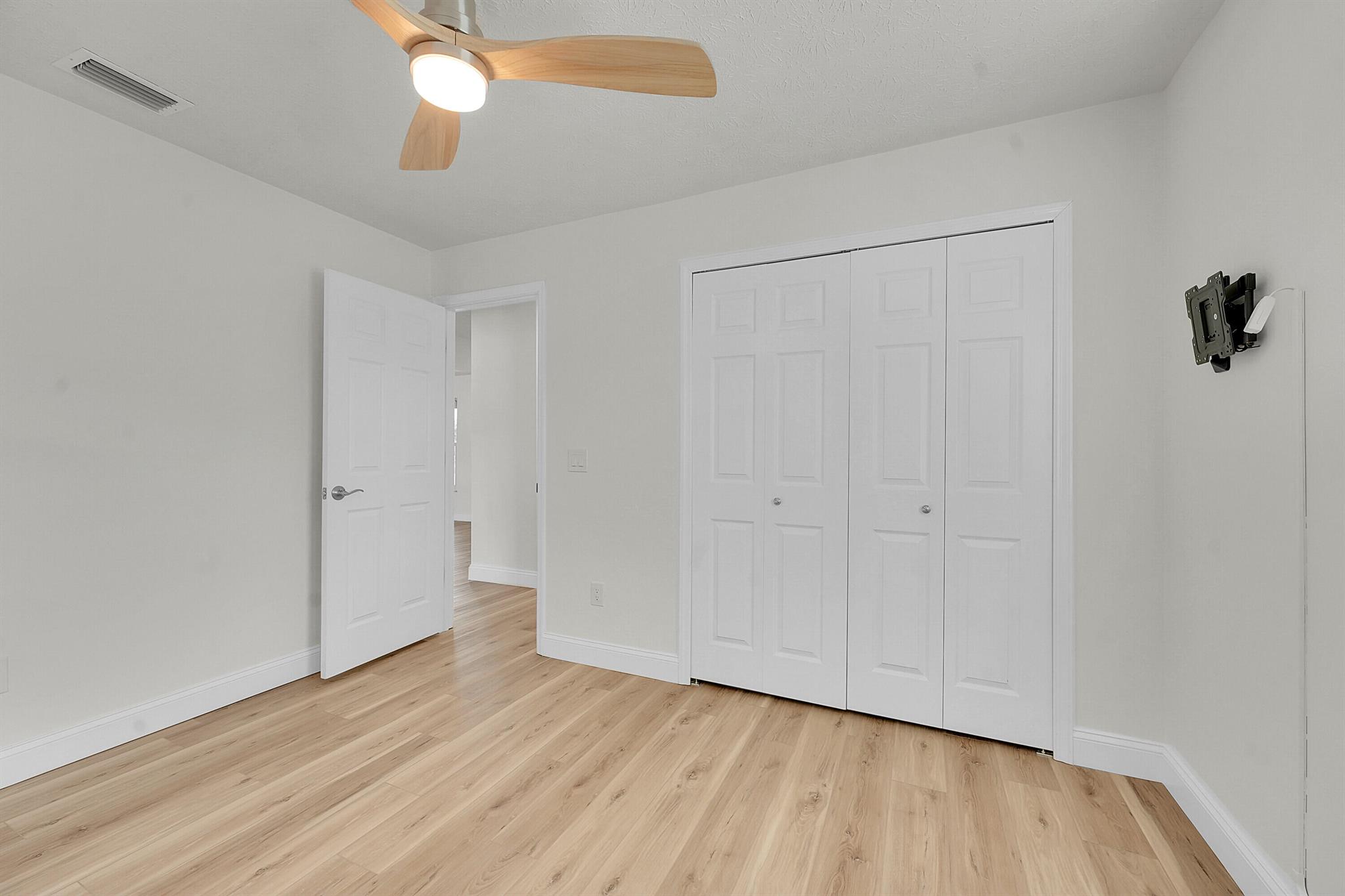 PORT ST LUCIE SECTION 13 - Residential