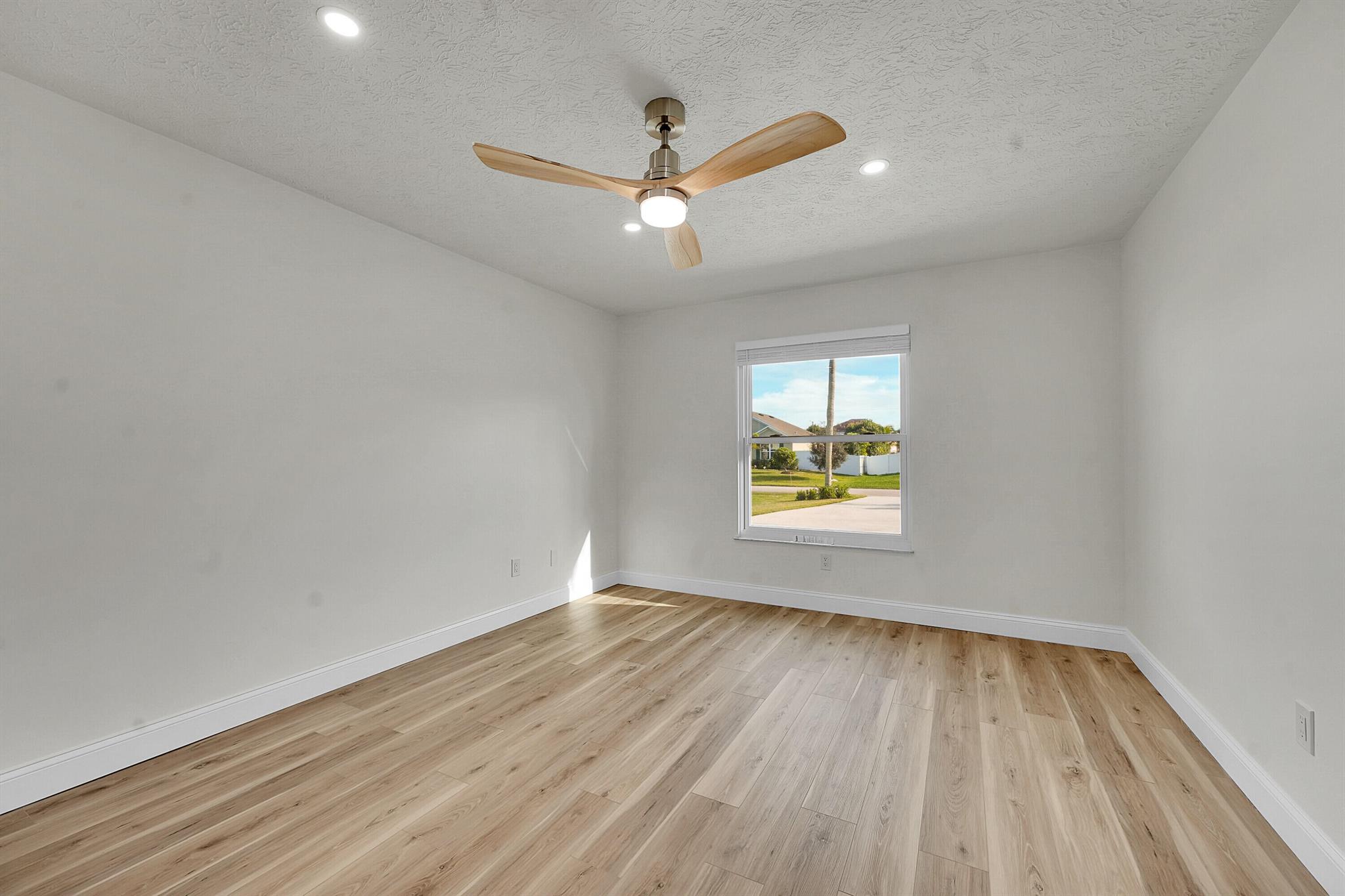 PORT ST LUCIE SECTION 13 - Residential