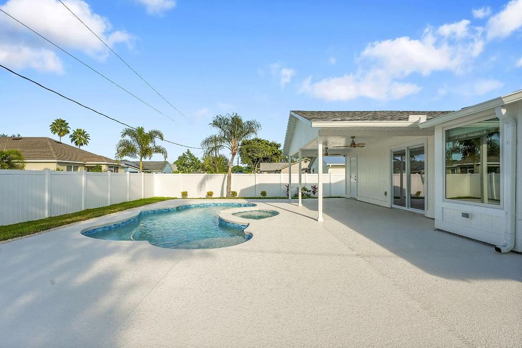 Photo of 273 SW Nativity Ter, Port Saint Lucie, FL 34984 (MLS # R11147560)