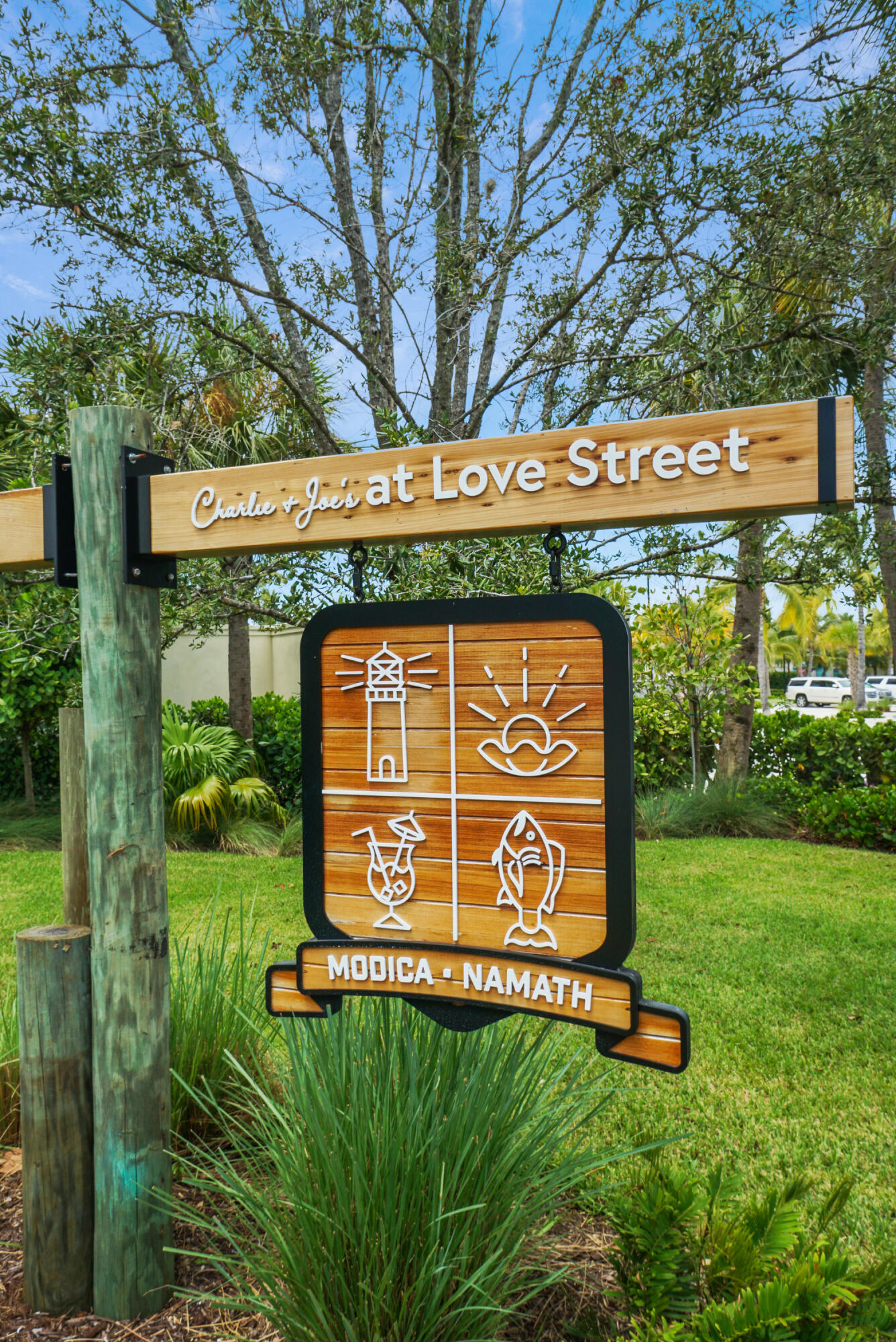 LIGHTHOUSE COVE AT TEQUESTA CONDO - Residential