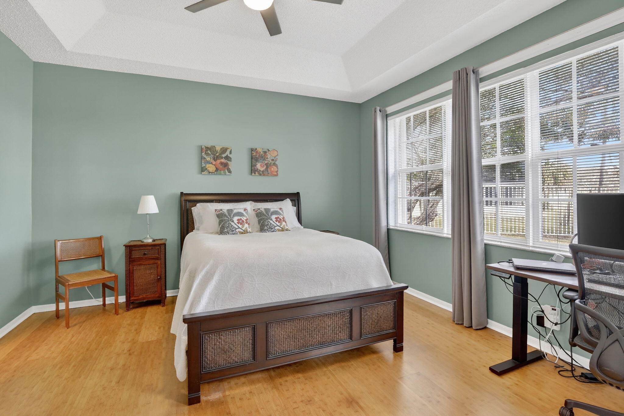 REGENCY HOMES - Residential