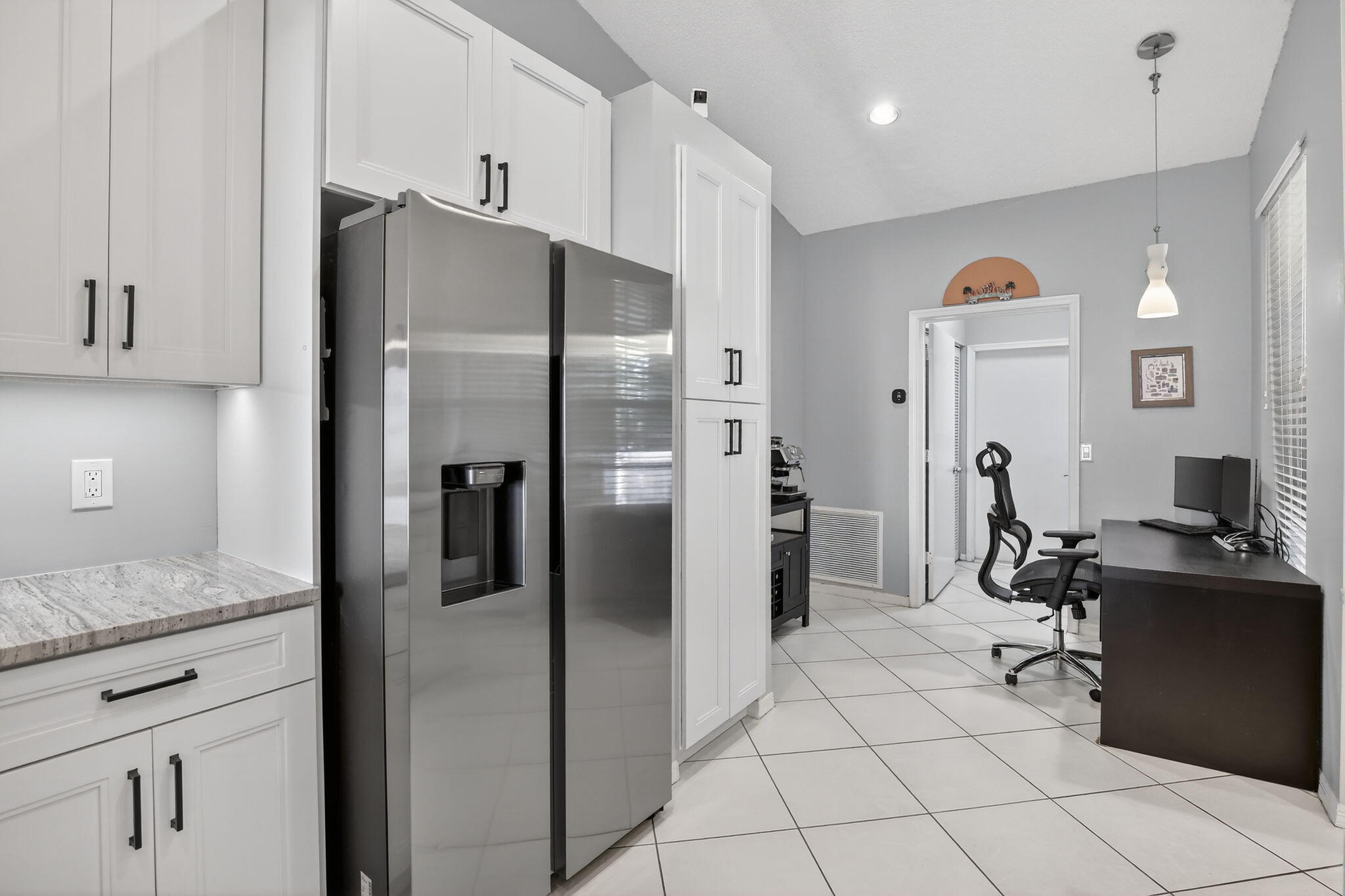 REGENCY HOMES - Residential