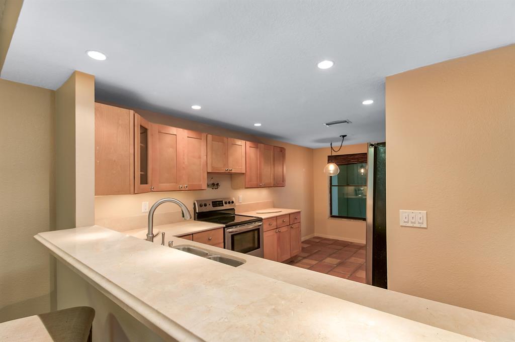 SEASCAPE CONDO I - Residential