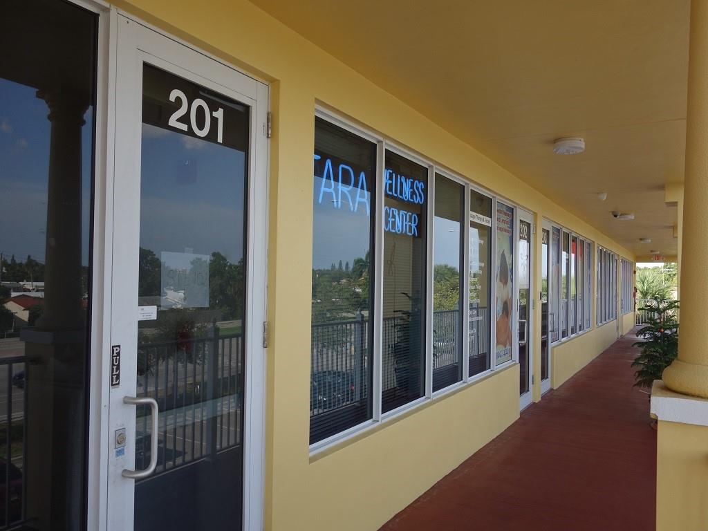 Commercial Place Condo - Land